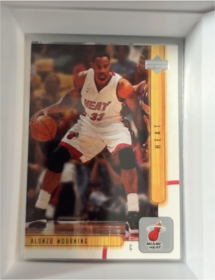 2001-02 Upper Deck #86 Alonzo Mourning — front