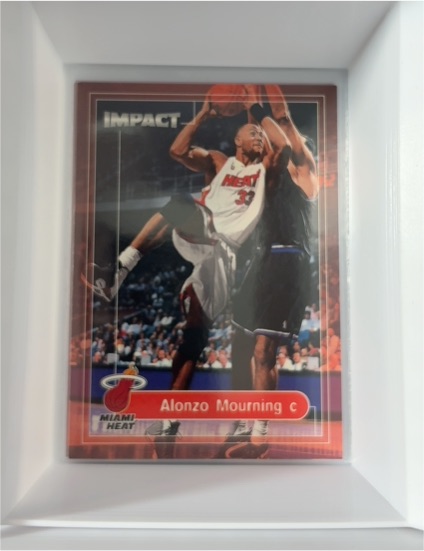 1999-00 Skybox Impact #26 Alonzo Mourning — front