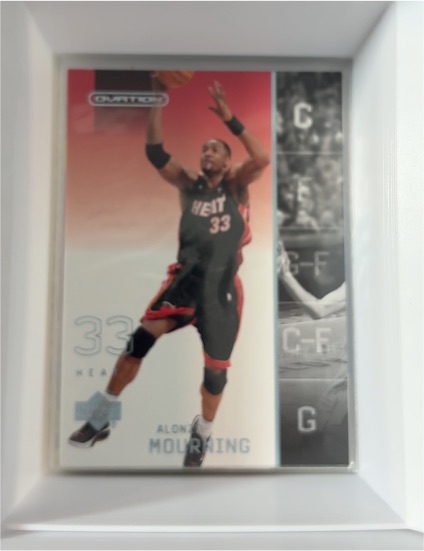 2002-03 Upper Deck Ovation #42 Alonzo Mourning — front