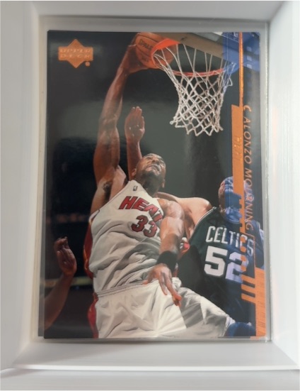2000-01 Upper Deck #85 Alonzo Mourning — front