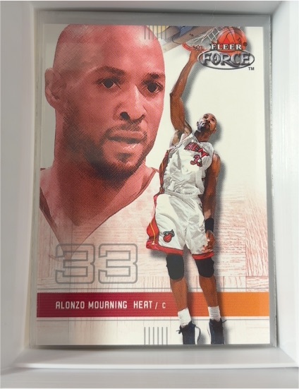 2001-02 Fleer Force #33 Alonzo Mourning — front