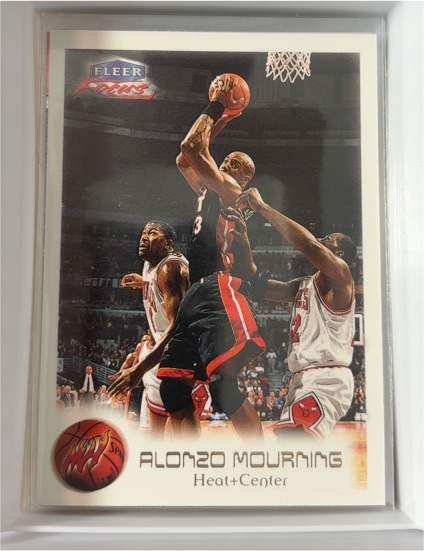 1999-00 Fleer Focus #53 Alonzo Mourning — front