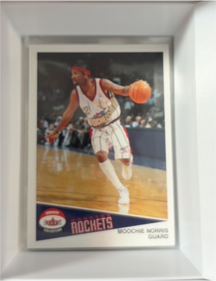 2001-02 Fleer Shoebox #57 Moochie Norris — front