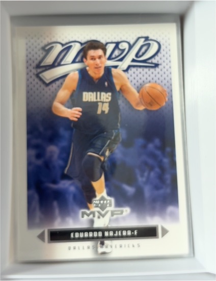 2003-04 Upper Deck MVP #31 Eduardo Najera — front