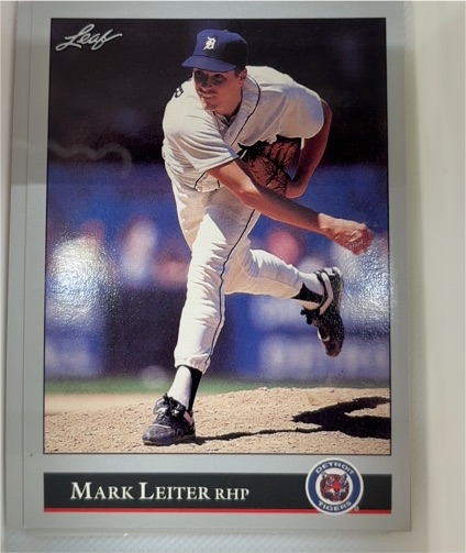 1992 Leaf #207 Mark Leiter — front