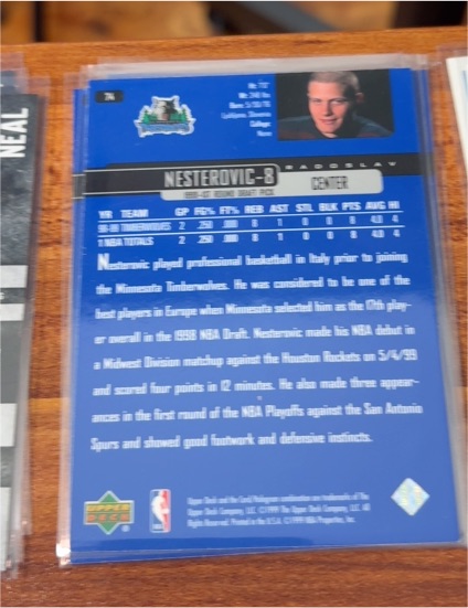 1999-00 Upper Deck #74 Radoslav Nesterovic — front