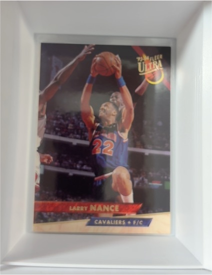 1993-94 Fleer Ultra #39 Larry Nance — front