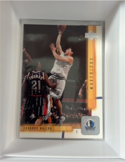 2001-02 Upper Deck #36 Eduardo Najera — front