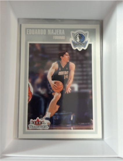 2002-03 Fleer Tradition #25 Eduardo Najera — front