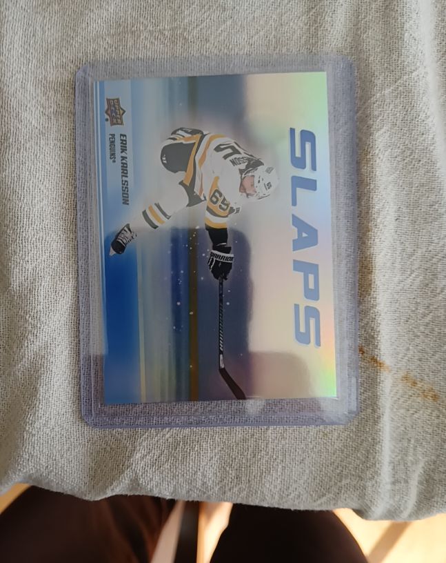 2025-26 Upper Deck #SL-22 Erik Karlsson Slaps — front