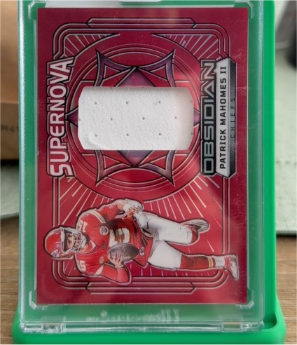 2024 Panini Obsidian #SN-PMS Patrick Mahomes II Supernova Swatches — front