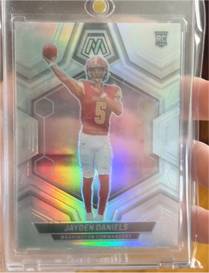2024 Panini Mosaic #302 Jayden Daniels — front