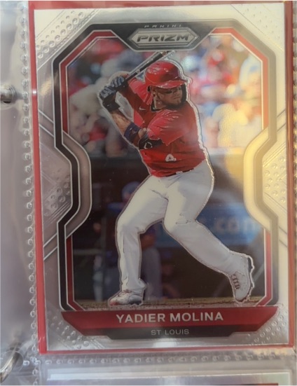 2021 Panini Prizm #223 Yadier Molina — front