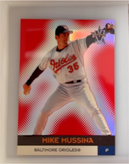 2000 Pacific Vanguard #5 Mike Mussina — front