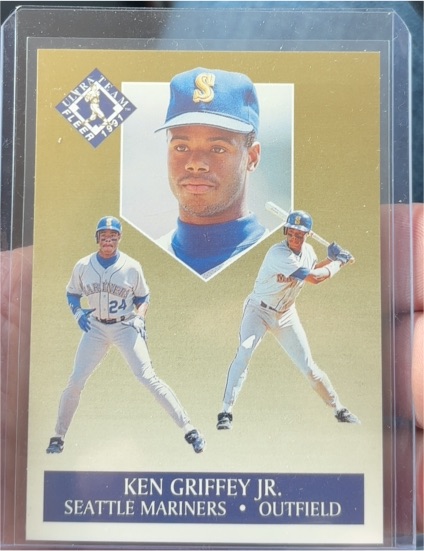 1991 Fleer Ultra Team #4 Ken Griffey Jr. — front