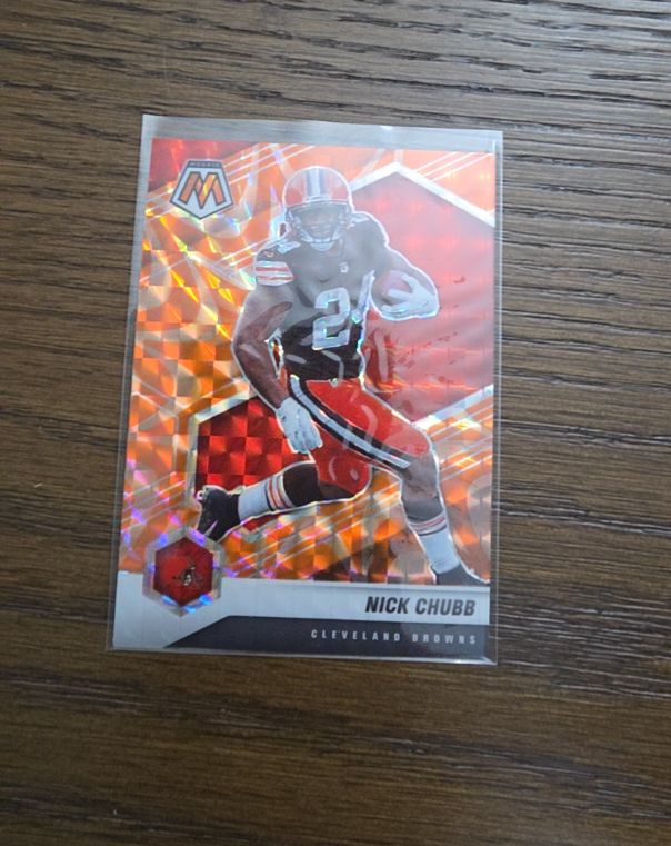 2021 Panini Mosaic #53 Nick Chubb — front