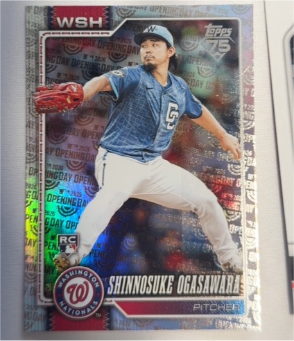 2026 Topps Series 1 #32 Shinnosuke Ogasawara — front