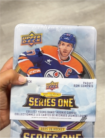 2025-26 Upper Deck Series One Connor McDavid — front