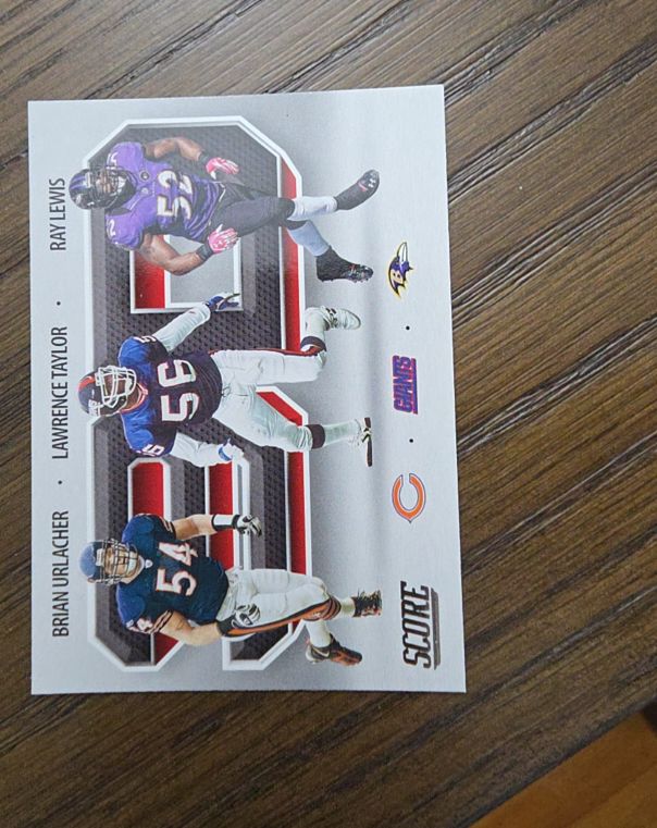 2021 Panini Score 3D #3D2 Brian Urlacher / Lawrence Taylor / Ray Lewis — front