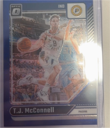 2024-25 Donruss Optic #67 T.J. McConnell — front