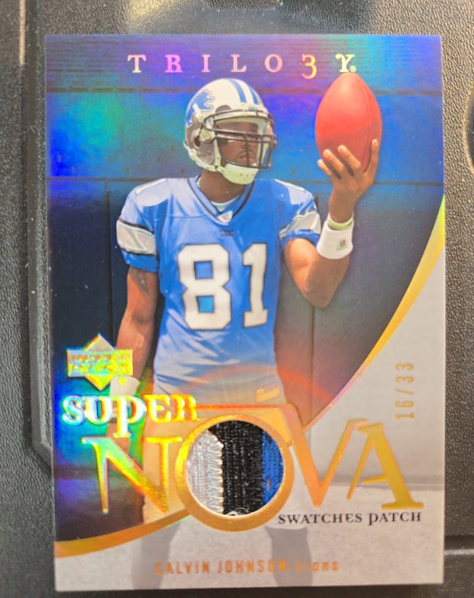 2007 Upper Deck Trilogy Supernova Swatches #16 Calvin Johnson — front