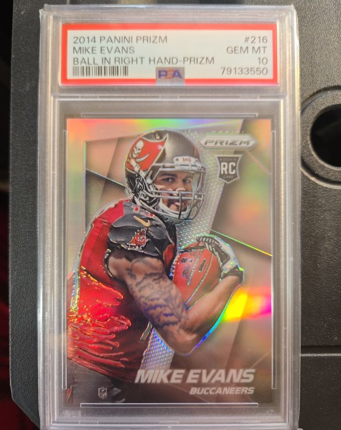 2014 Panini Prizm #216 Mike Evans — front
