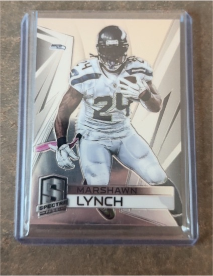 2020 Panini Mosaic #185 Marshawn Lynch — front