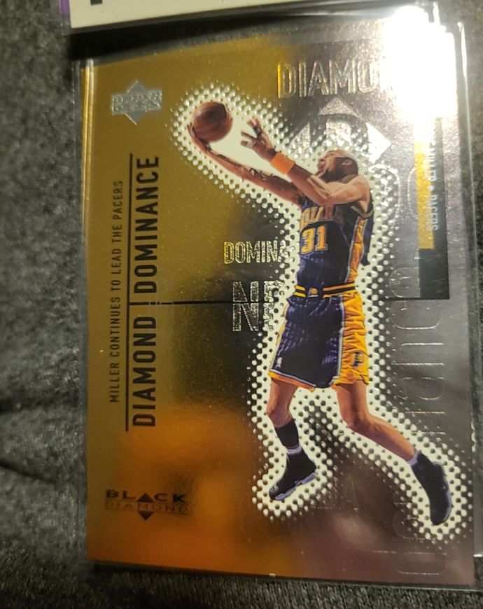 1998-99 Upper Deck Black Diamond #D11 Reggie Miller Diamond Dominance — front