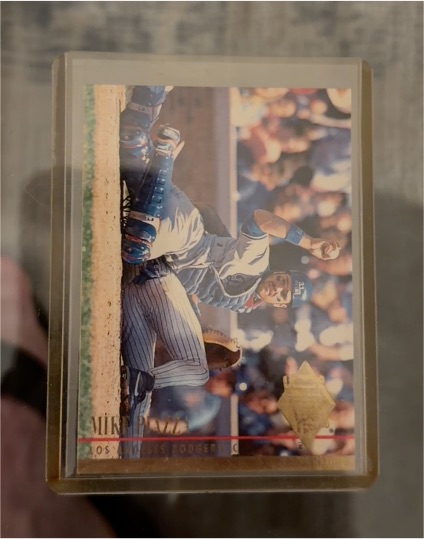 1994 Fleer Ultra #218 Mike Piazza — front