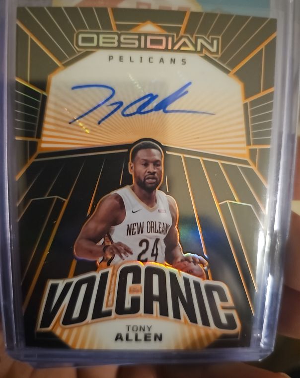 2022-23 Panini Obsidian #VS-APN Tony Allen Volcanic — front