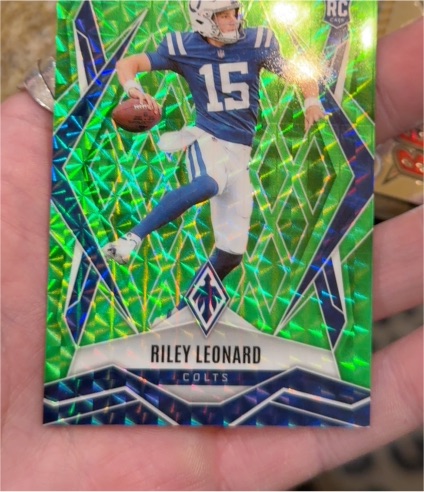 2025 Panini Phoenix #170 Riley Leonard — front