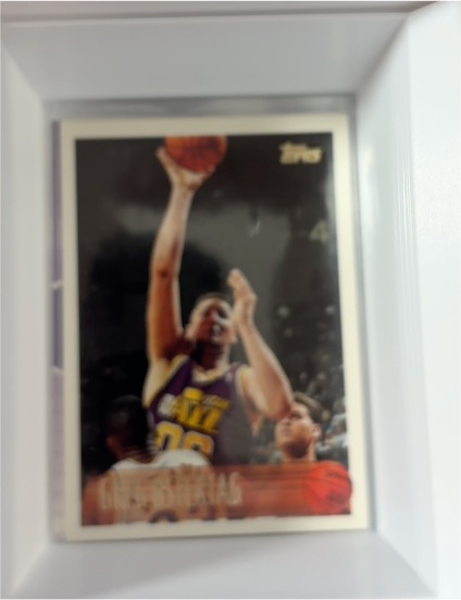 1996-97 Topps #105 Greg Ostertag — front