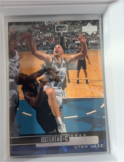1999-00 Upper Deck #124 Greg Ostertag — front