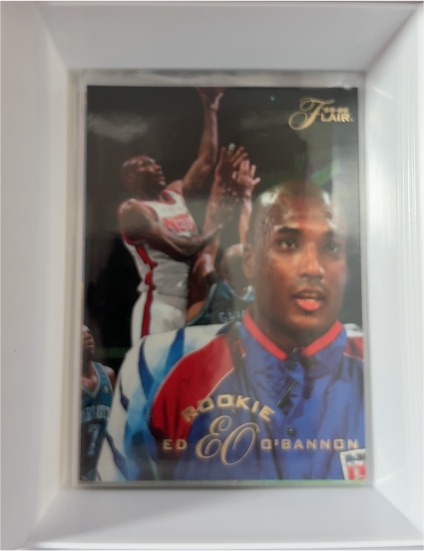 1995-96 Fleer Flair #211 Ed O'Bannon Rookie — front