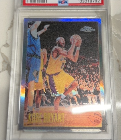 1996 Topps Chrome #138 Kobe Bryant — front