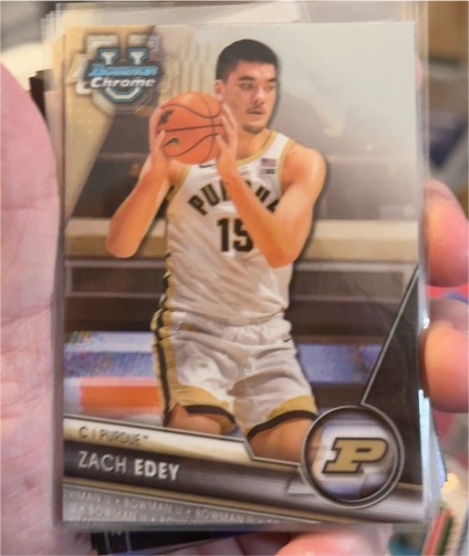 2023-24 Bowman Chrome University #71 Zach Edey — front