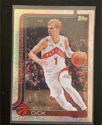 2025-26 Topps #28 Gradey Dick — front