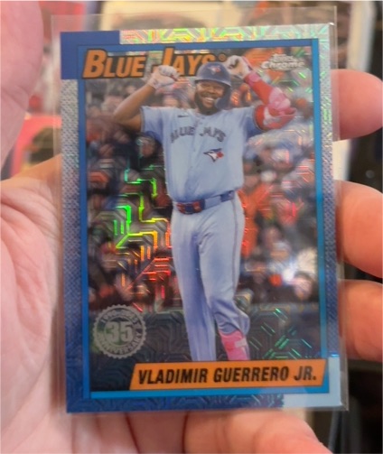 2025 Topps Series 1 1990 Topps Chrome Silver Pack Mojo #T90C-30 Vladimir Guerrero Jr. — front