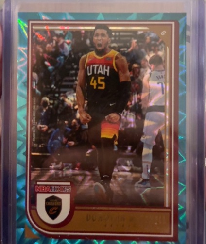 2022-23 Panini NBA Hoops #215 Donovan Mitchell — front