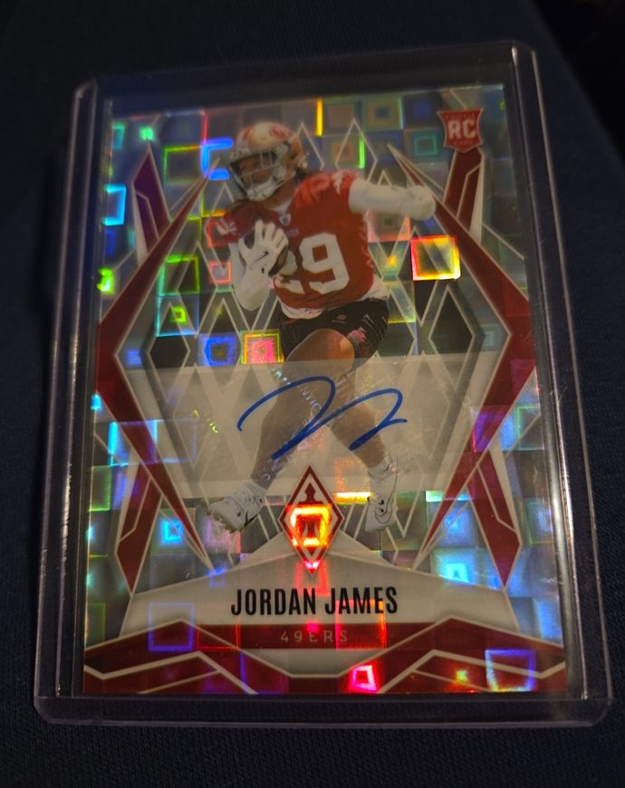 2025 Panini Phoenix #220 Jordan James — front