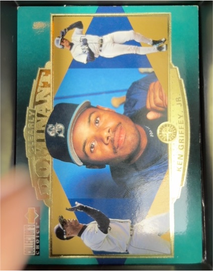 1997 Upper Deck Collector's Choice Clearly Dominant #CD5 Ken Griffey Jr — front