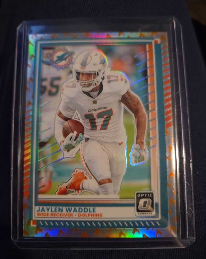 2025 Donruss Optic #160 Jaylen Waddle — front