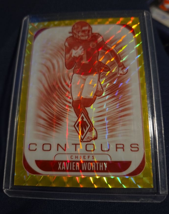 2025 Panini Phoenix Contours #16 Xavier Worthy — front