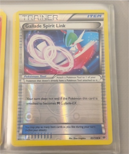 2015 Pokémon XY Roaring Skies #83 Gallade Spirit Link — front