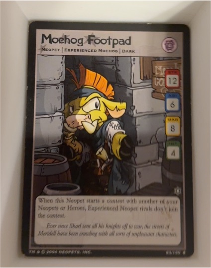 2004 Neopets TCG Hannah and the Ice Caves #83 Moehog Footpad — front