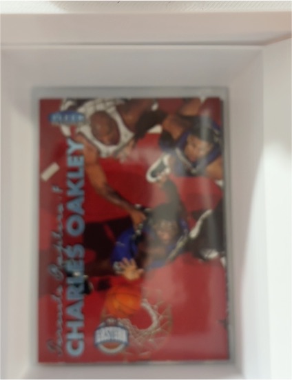 2000 Fleer Force #125 Charles Oakley — front