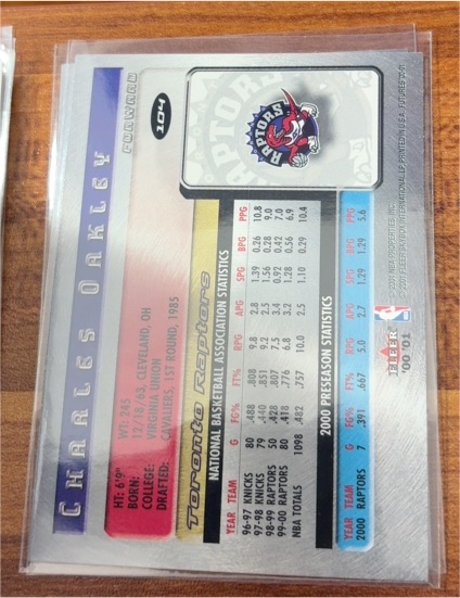 2000 Fleer #243 Charles Oakley — front