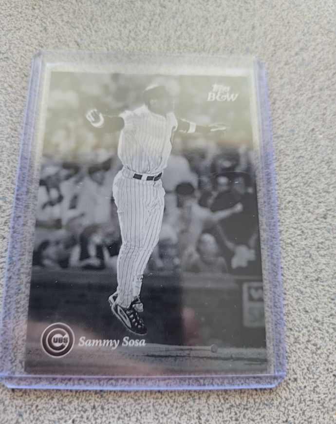 2023 Topps Black & White #83 Sammy Sosa — front