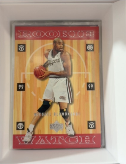 1998-99 Upper Deck #312 Michael Olowokandi Rookie Watch — front