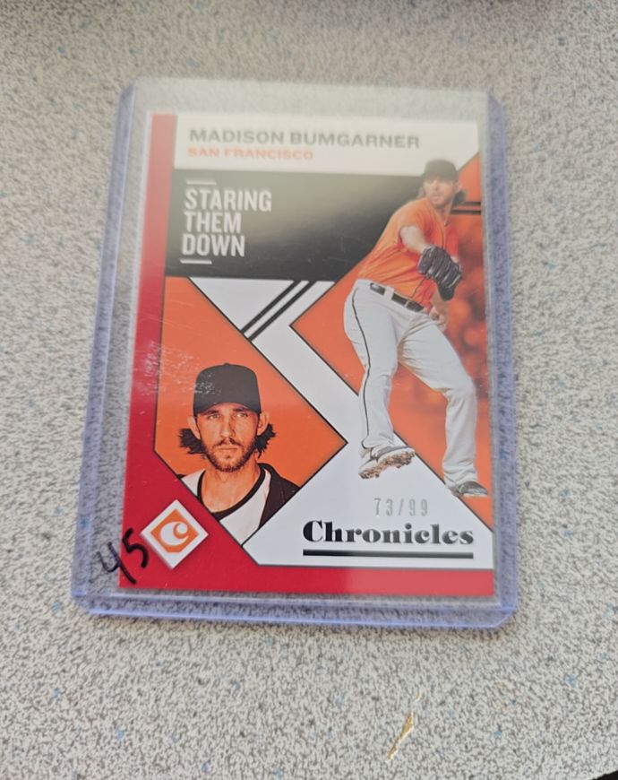 2019 Panini Chronicles #14 Madison Bumgarner — front